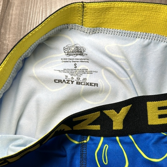 SpongeBob SquarePants Krusty Krab Boxer Brief - Small - Picture 3 of 3